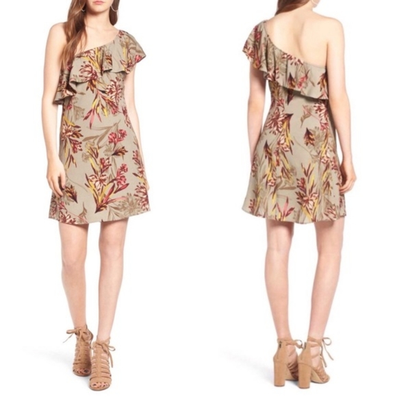 ASTR the Label Multi Island Floral Dress - Picture 1 of 13
